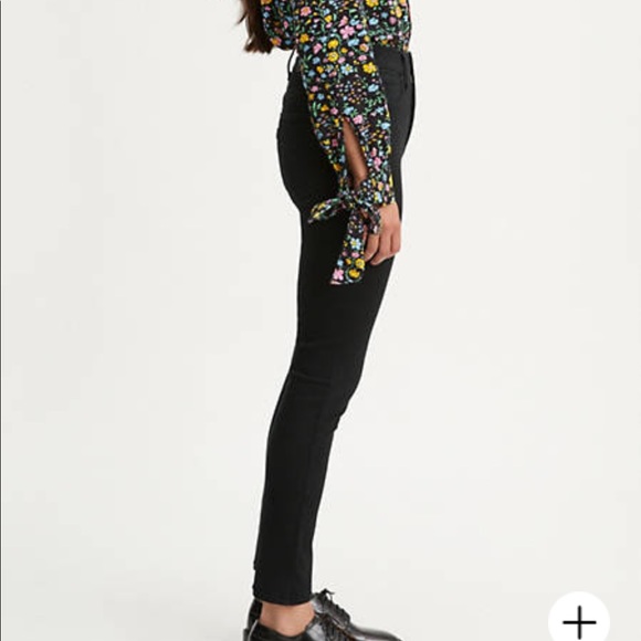 Black Levi’s jeans - Picture 3 of 6